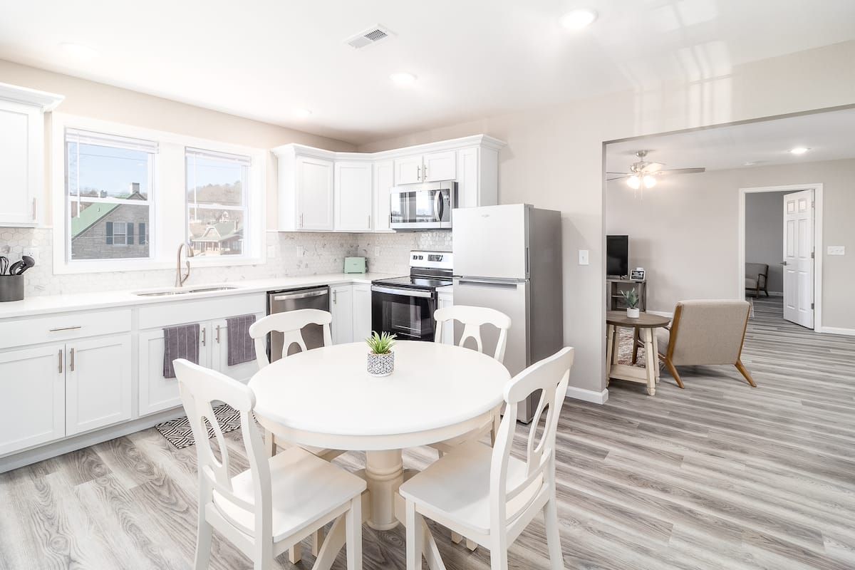 1 Bed 1 Bath Suite in Downtown Hermann, rental unit in Hermann